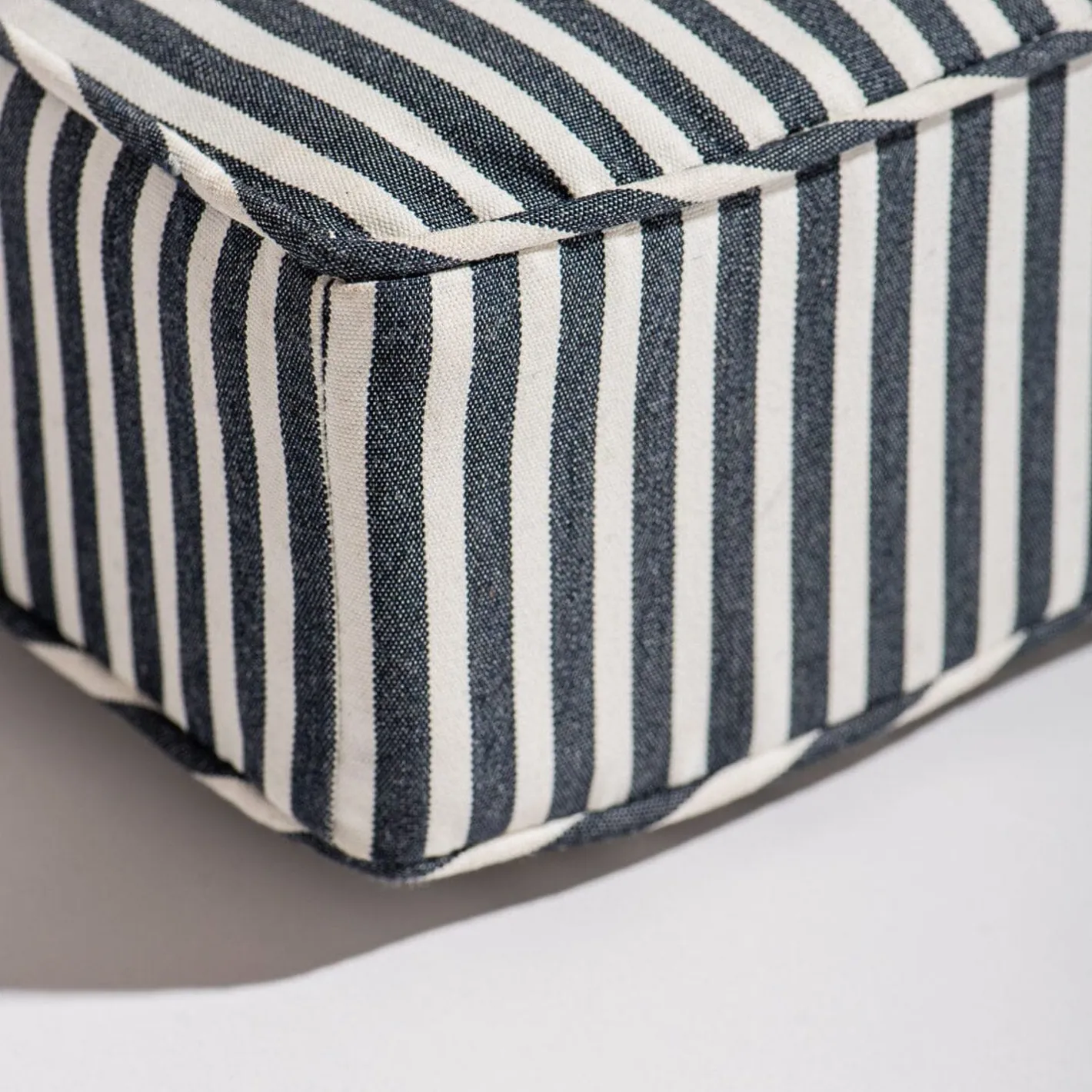 Business & Pleasure Co. The Al Fresco Sun Lounger Cushion - Lauren'S Navy Stripe