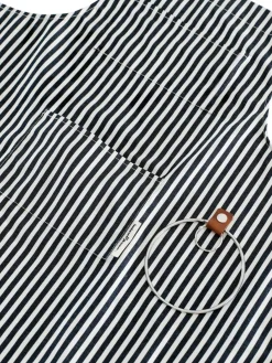 Business & Pleasure Co. The Apron - Lauren'S Navy Stripe