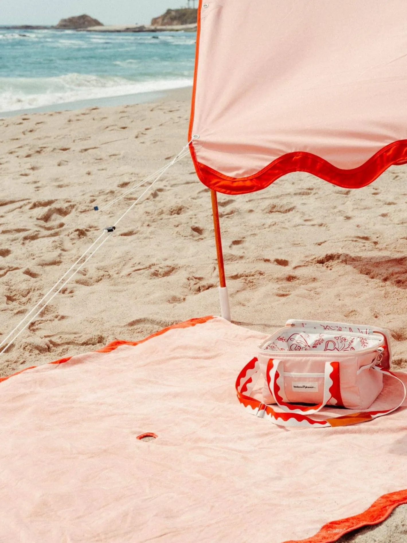 Business & Pleasure Co. The Beach Blanket - Rivie Pink