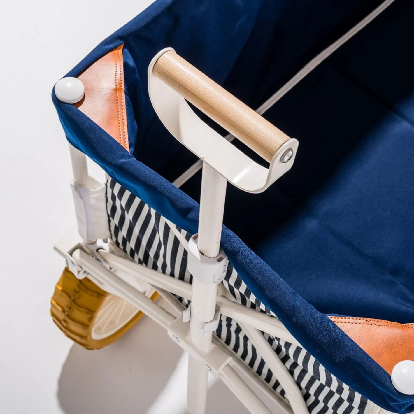 Business & Pleasure Co. The Beach Cart - Laurens Navy Stripe