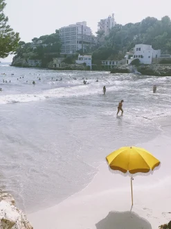 Business & Pleasure Co. The Holiday Beach Umbrella - Vintage Gold