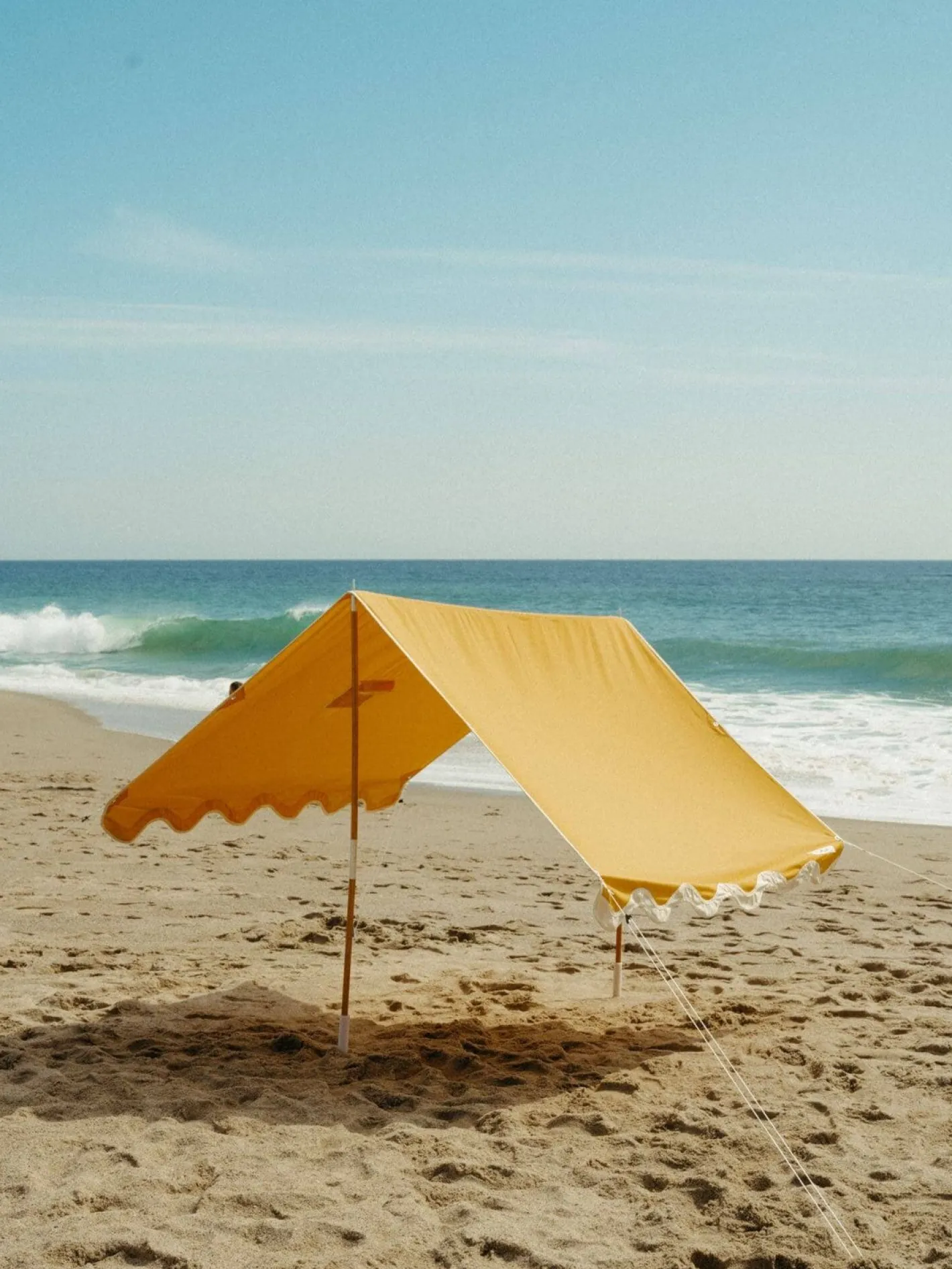 Business & Pleasure Co. The Premium Beach Tent - Rivie Mimosa