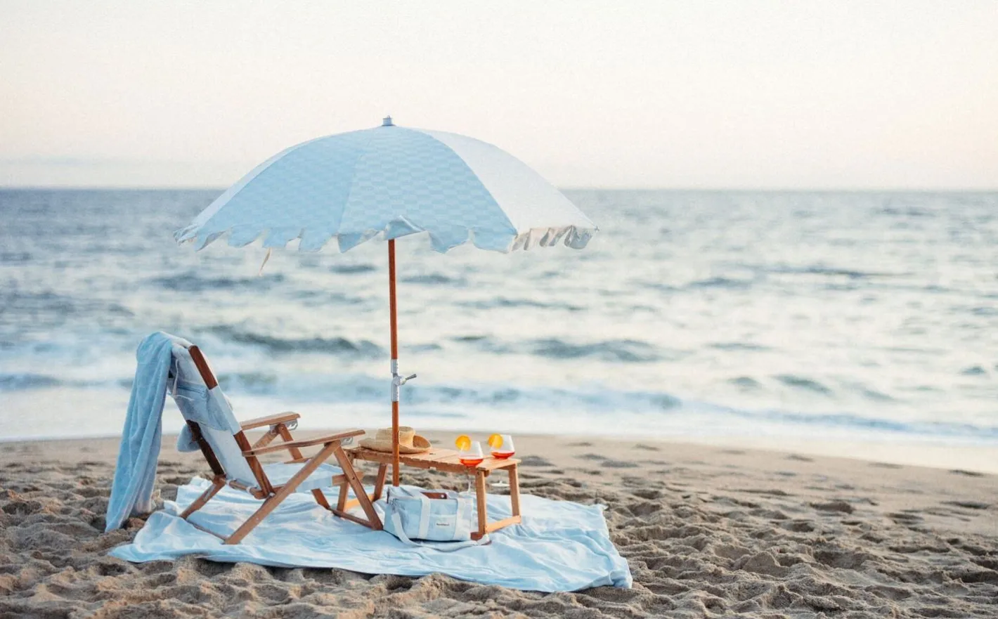 Business & Pleasure Co. The Premium Beach Umbrella - Vintage Blue Check