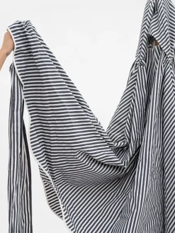 Business & Pleasure Co. The Xl Cabana - Lauren'S Navy Stripe