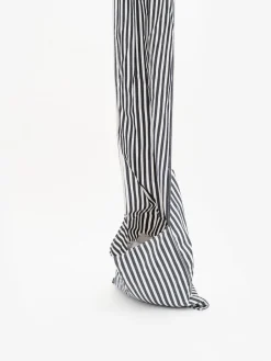 Business & Pleasure Co. The Xl Cabana - Lauren'S Navy Stripe