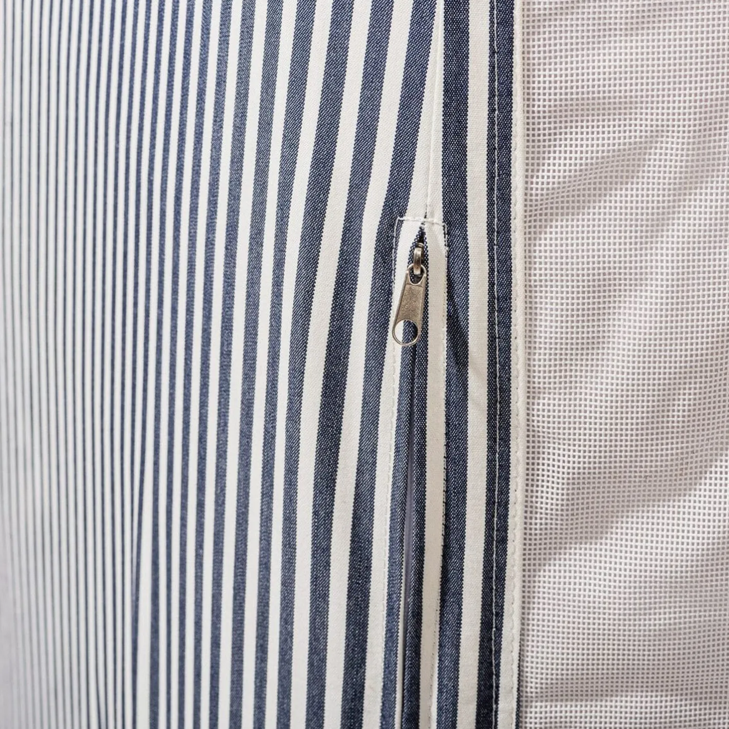 Business & Pleasure Co. The Xl Pool Lounger - Laurens Navy Stripe